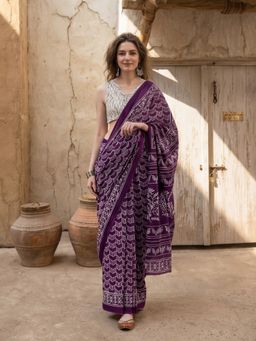 Jaipur Kurti - Purple Pure Cotton Floral Saree with Unstitched Blouse