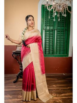 Maayavi - Red Vinisha Saree with Unstitched Blouse