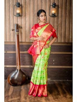 Maayavi - Green Vasundhara Saree with Unstitched Blouse