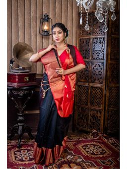 Maayavi - Black Nishita Saree with Unstitched Blouse
