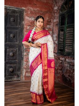 Maayavi - Off White Shwetha Saree with Unstitched Blouse