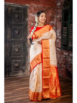 Maayavi - Ivory Chinmayi Saree with Unstitched Blouse