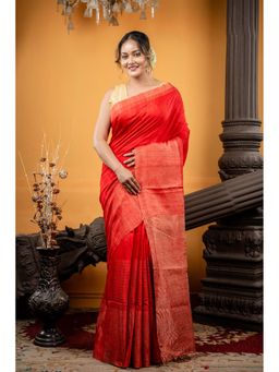Maayavi - Red Aalta Saree with Unstitched Blouse