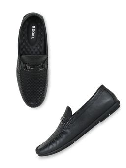 REGAL - Black Men Textured Casual Buckled Loafers