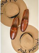 Tan color option, Sold out, Currently selected
