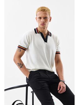 Snitch - Men Off White Cotton Regular Fit Polo T-Shirt