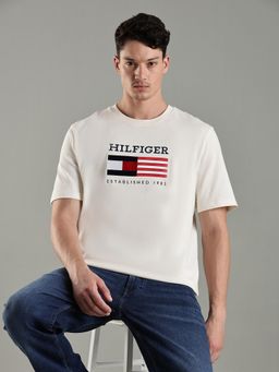 Tommy Hilfiger - Men Off White Cotton Regular Fit T-Shirt