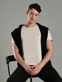 Tommy Hilfiger - Men Beige Cotton Slim Fit T-Shirt