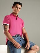 Pink color option, Currently selected