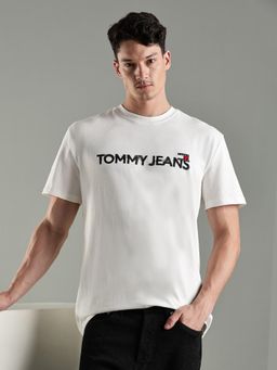 Tommy Hilfiger - Men White Cotton Regular Fit T-Shirt