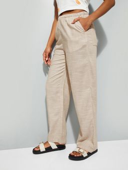 max - Woven Straight-Leg Beige Pant