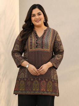 Extra love by Libas - Burgundy Floral Mandarin Neck Tunic