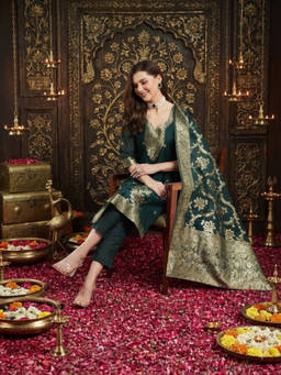 SERONA FABRICS - Green Floral Sweetheart Kurta Pant with Dupatta