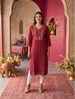 Rangita - Rust Embroidered V-Neck Kurta