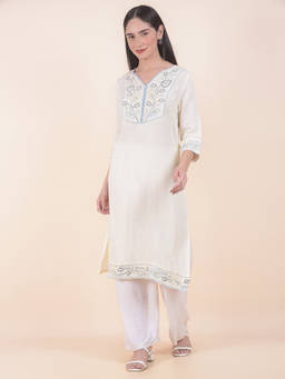 Cantabil - Off White Floral V-Neck Kurta