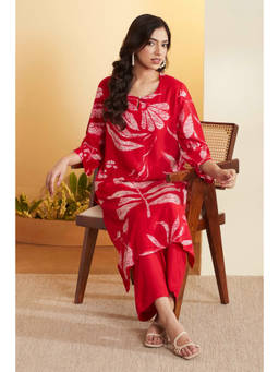 Biba - Red Printed Round Neck Kurta & Pant