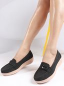 Black color option, Currently selected