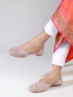 Gahan - Elegant Embroidered Ethnic Jutti with Intricate Thread Work - Pink
