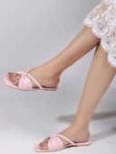 Pink color option, Currently selected