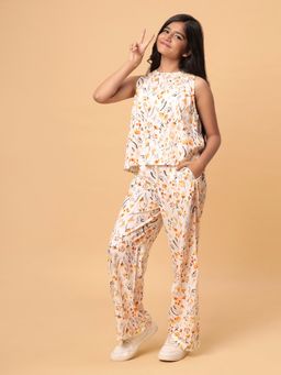 TeenTrums - Girls Daffodils Print Co-Ord White (Set of 2)