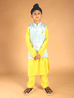 Tilsim by Sagarika Mehrotra - Gulrangi Yellow Hand Embroidery Kurta And Pyjama With Jacket