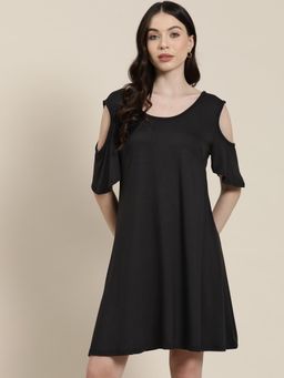 Qurvii - Black Jersey Cold Shoulder Summer Dress
