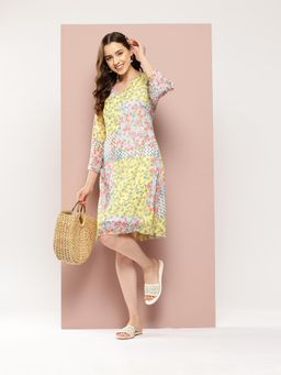Qurvii - Multi-Colour Floral Printed A-Line Dress