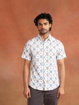 Fabindia - Men White Printed Spread Collar Shirt