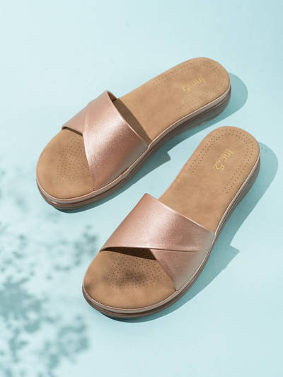 Women Rose Gold Solid Round Toe Party Wear Sandals