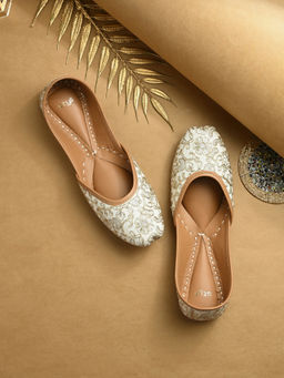Styli - Women Thread Hand Embroidered Juttis Ivory