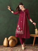 Maroon color option, Sold out, Currently selected