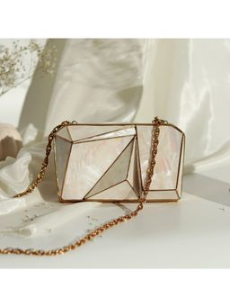THE TAN CLAN - Bushra 3D Mother of Pearl Clutch