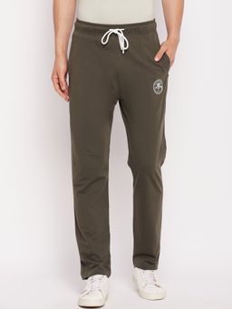 98 Degree North - Men Olive Solid Trackpant