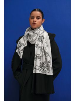 Janavi India - Wild Roses Jaal in Merino Scarf