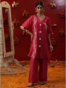 Arpita Sulakshana - Pink Handpainted Brajnari Kurta with Pant (Set of 2)
