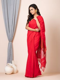 LAA CALCUTTA - Red & Silver Cotton Blend Handloom Saree with Unstitched Blouse
