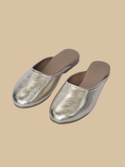 Gaya India - Women Silver Aura Metallic Mules