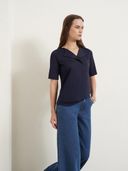 Navy Blue color option, Currently selected