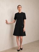 Black color option, Currently selected