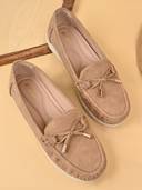 Beige color option, Currently selected