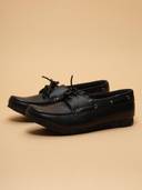 Black color option, Currently selected