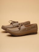 Taupe color option, Currently selected