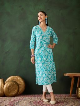 Vastramyaa - Women Sky Blue & White Floral Printed Straight Kurta