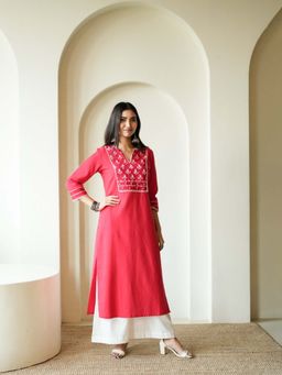TUSHTI - Women Red Cotton Flex Straight Kurta