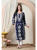 Navy Blue color option, Currently selected