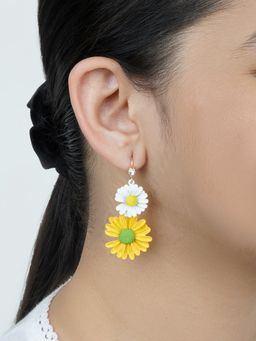 Joker and Witch - Joker & Witch Beryl White And Yellow Double Floral Earring