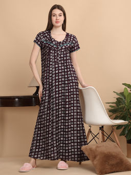 Sweet Dreams - Women Wine Printed Nightdress