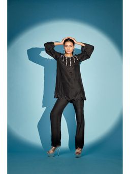 MEDHA BATRA - Black Embroidered Shirt With Pant Co-Ord (Set of 2)