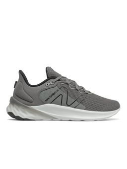 New Balance - Men Grey Roav Running Shoes