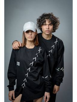 ORE OFE - Black Korean Oversized Sweatshirt